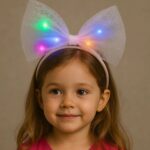 Rengarenk Led Işıklı Fiyonk Şekilli Tül Parti Tacı Beyaz Renk 25x25 Cm